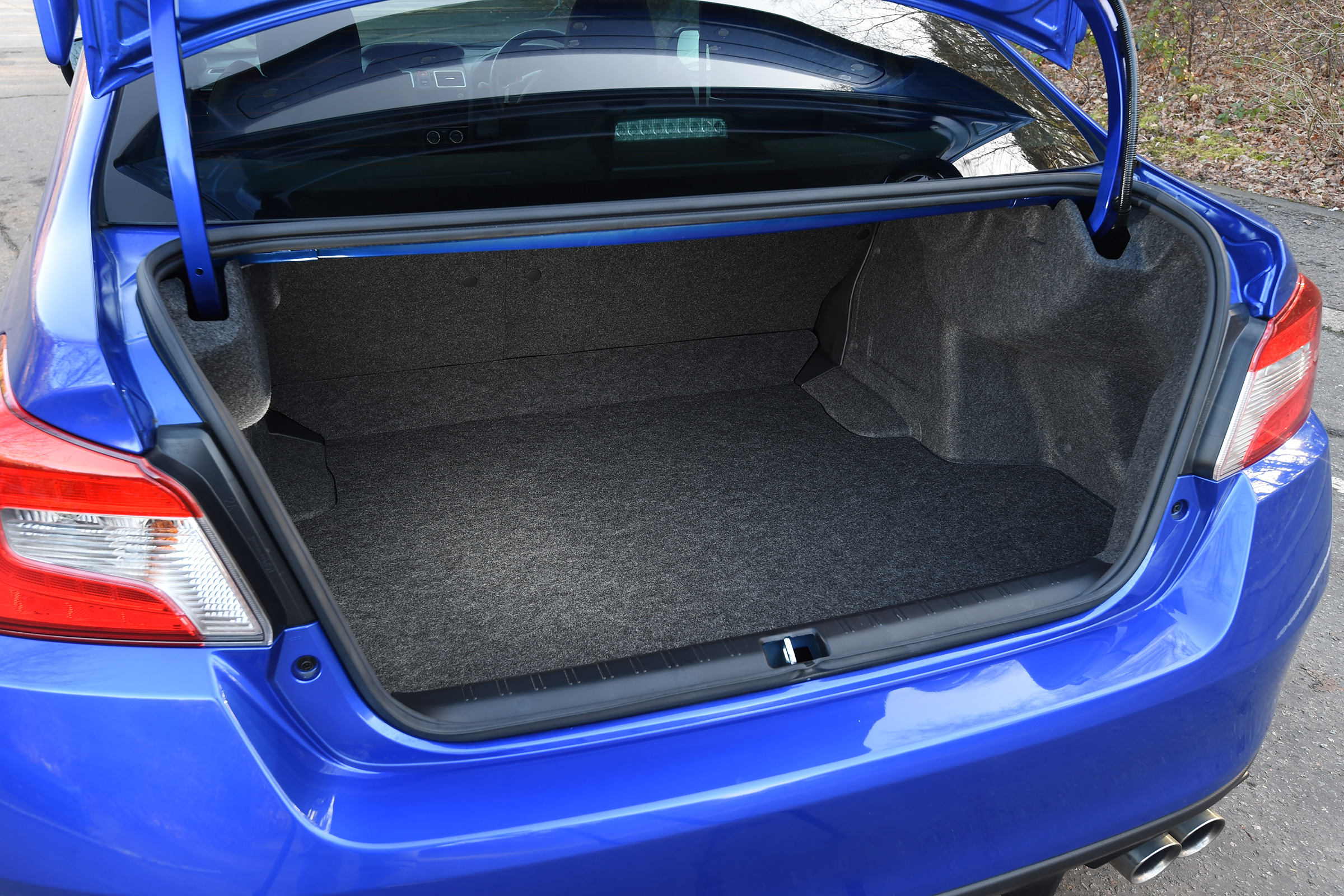 Subaru WRX STi Final Edition - boot