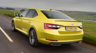 Skoda Superb - rear