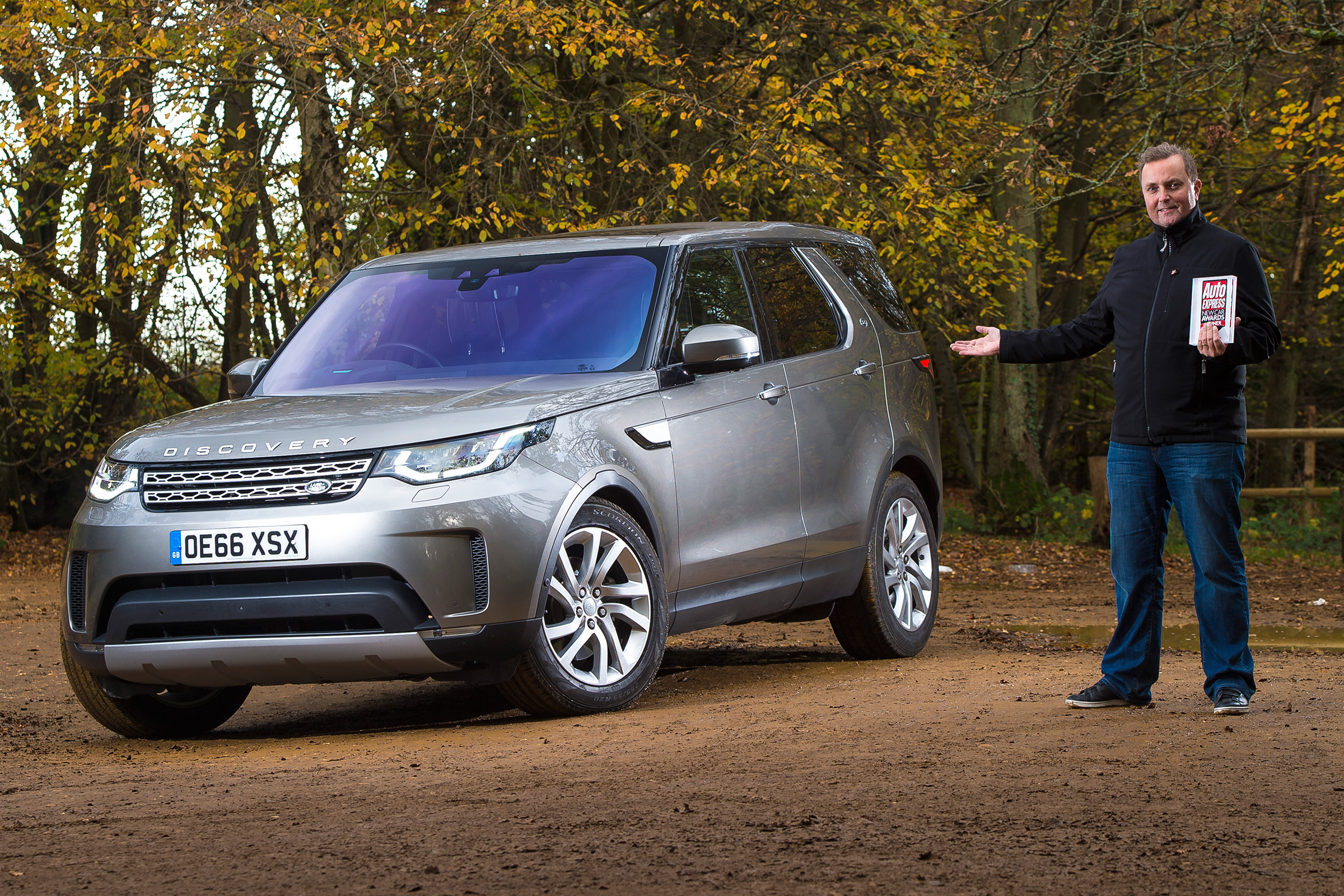 Land Rover Discovery - front