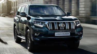 2018 Toyota Land Cruiser - front