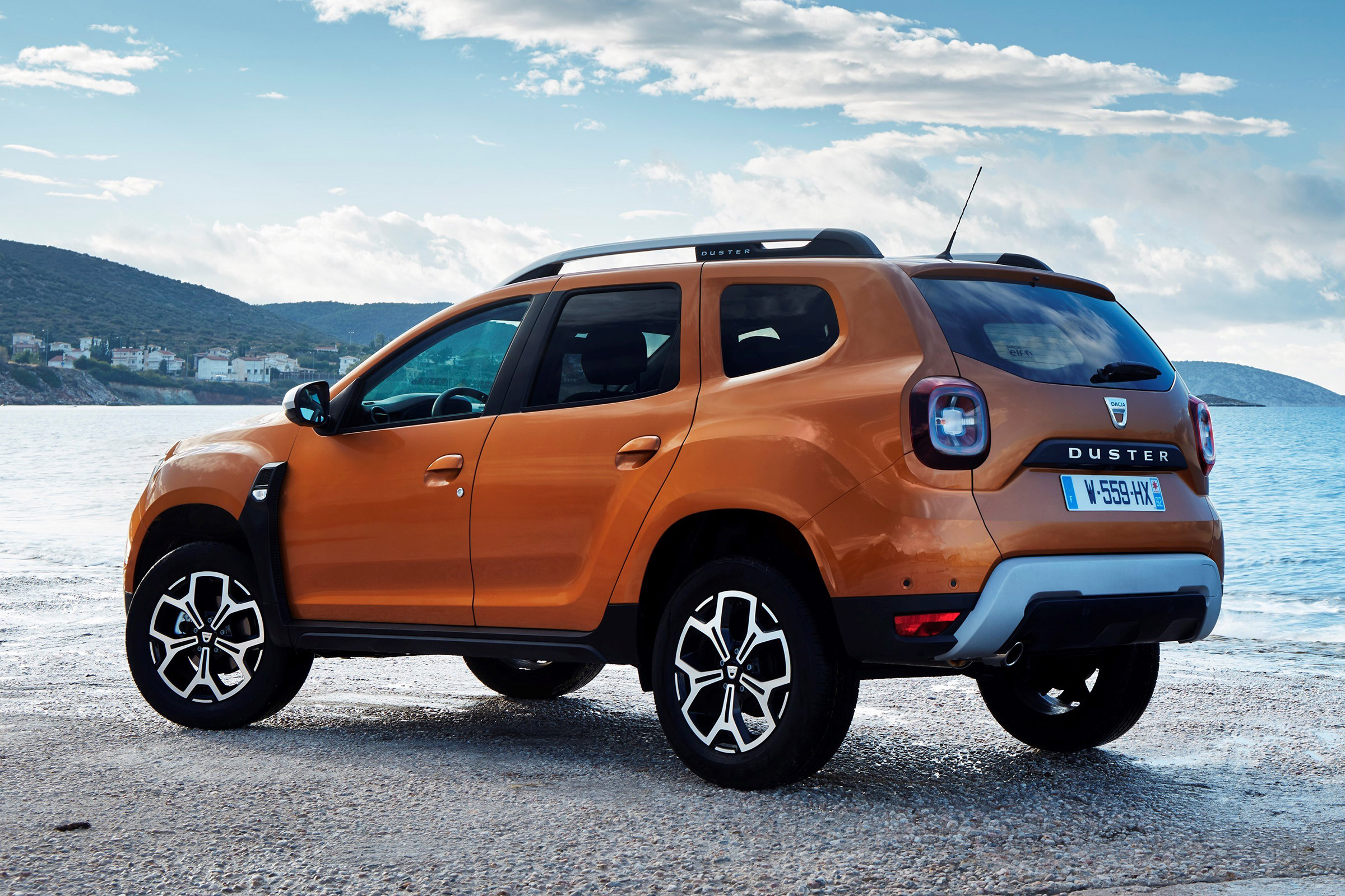 Dacia Duster - rear static