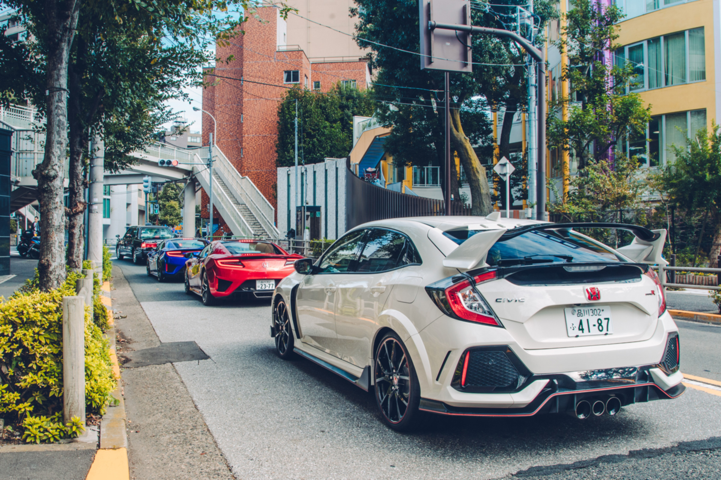 Honda Civic Type R and NSX rears