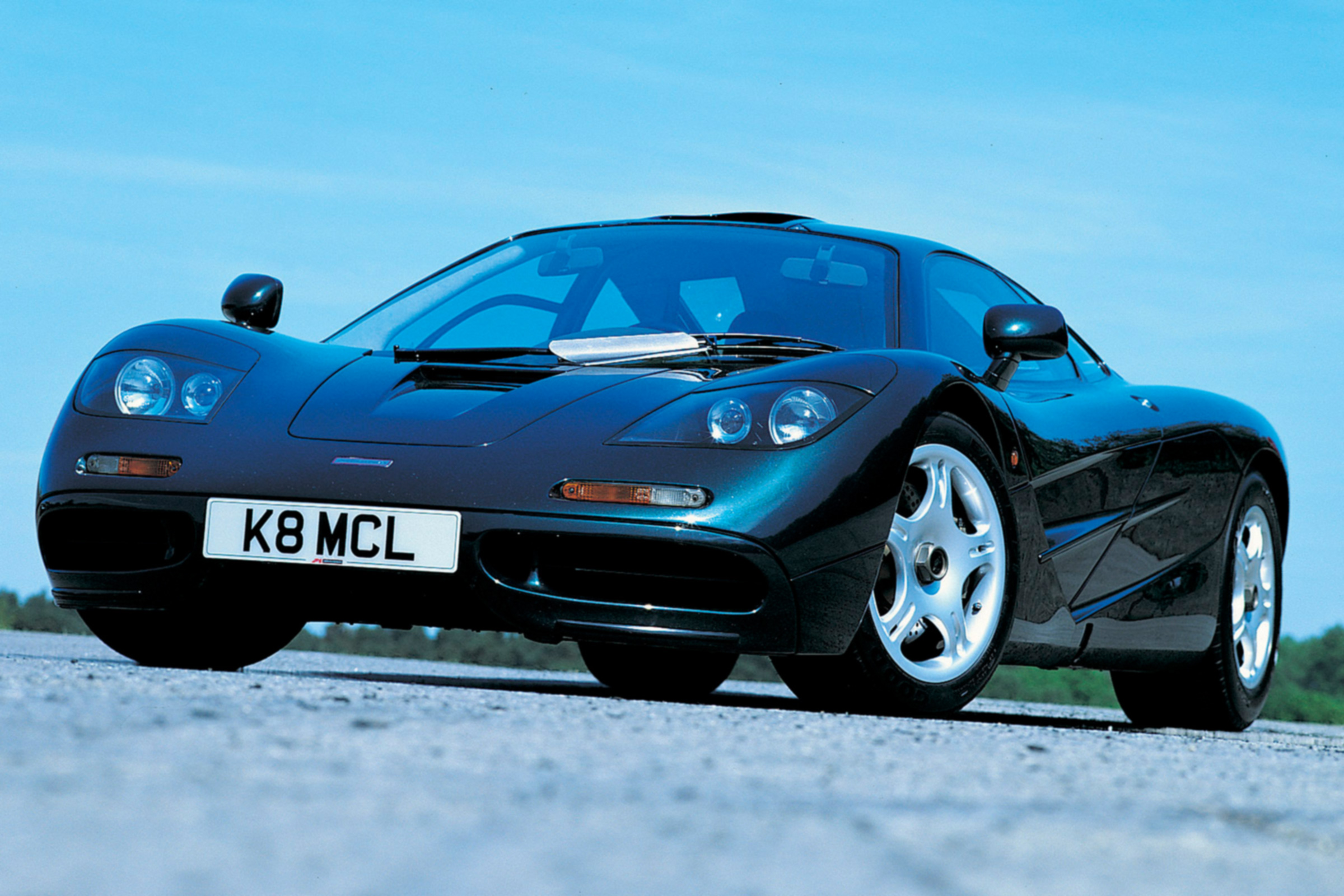 Best hypercars - McLaren F1