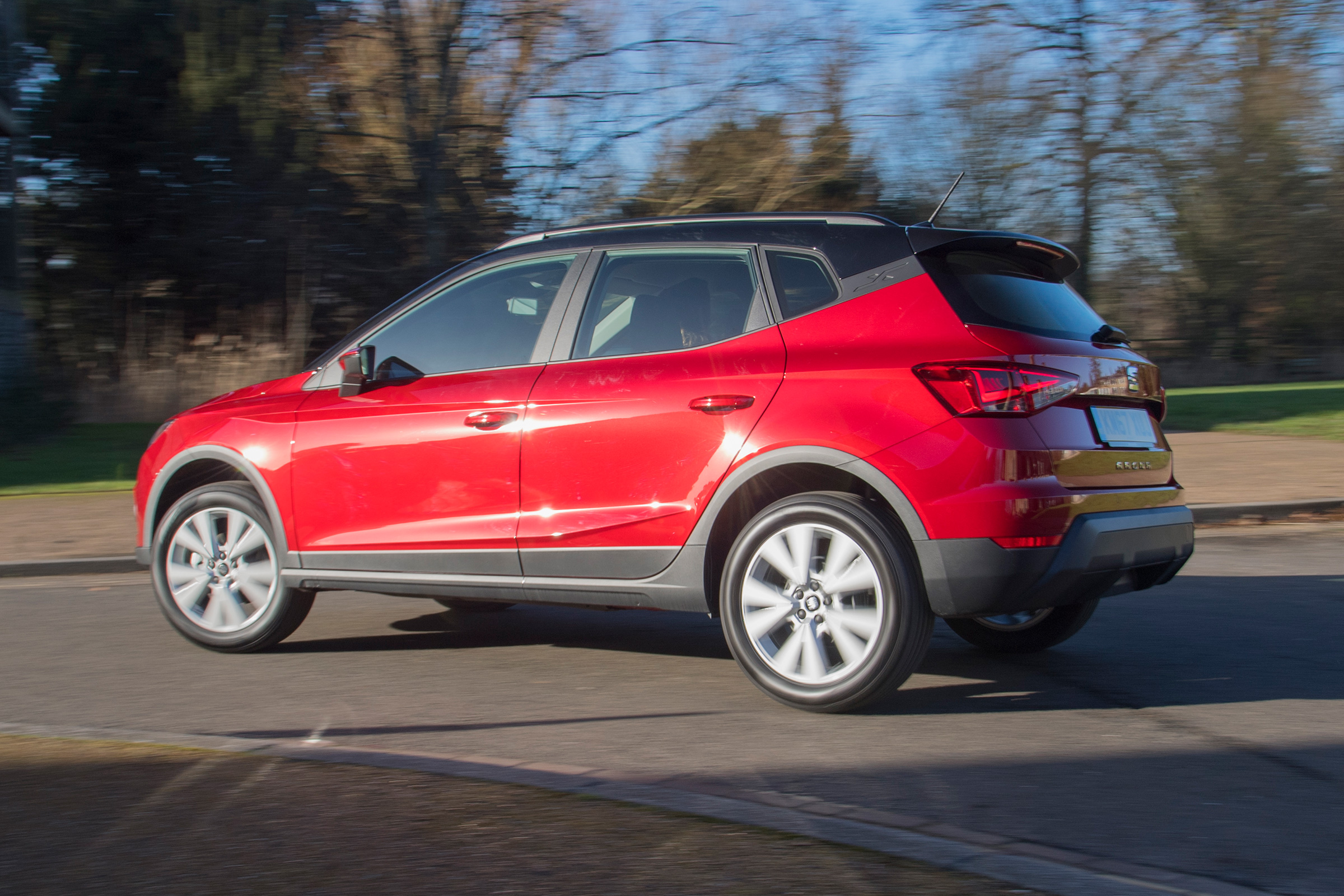 SEAT Arona FR - rear
