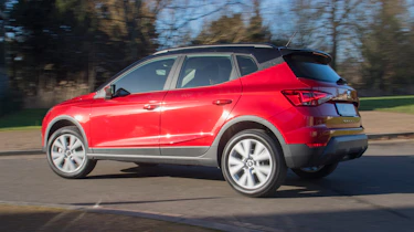 SEAT Arona FR - rear