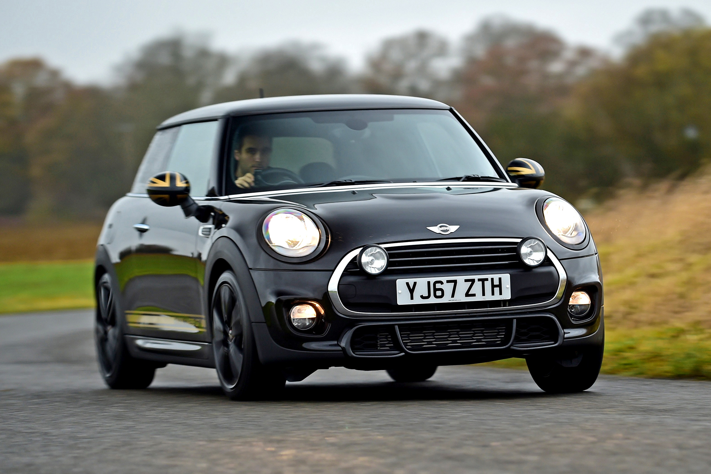 MINI 1499 GT - front