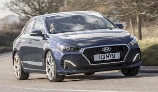 Hyundai i30 Fastback - front