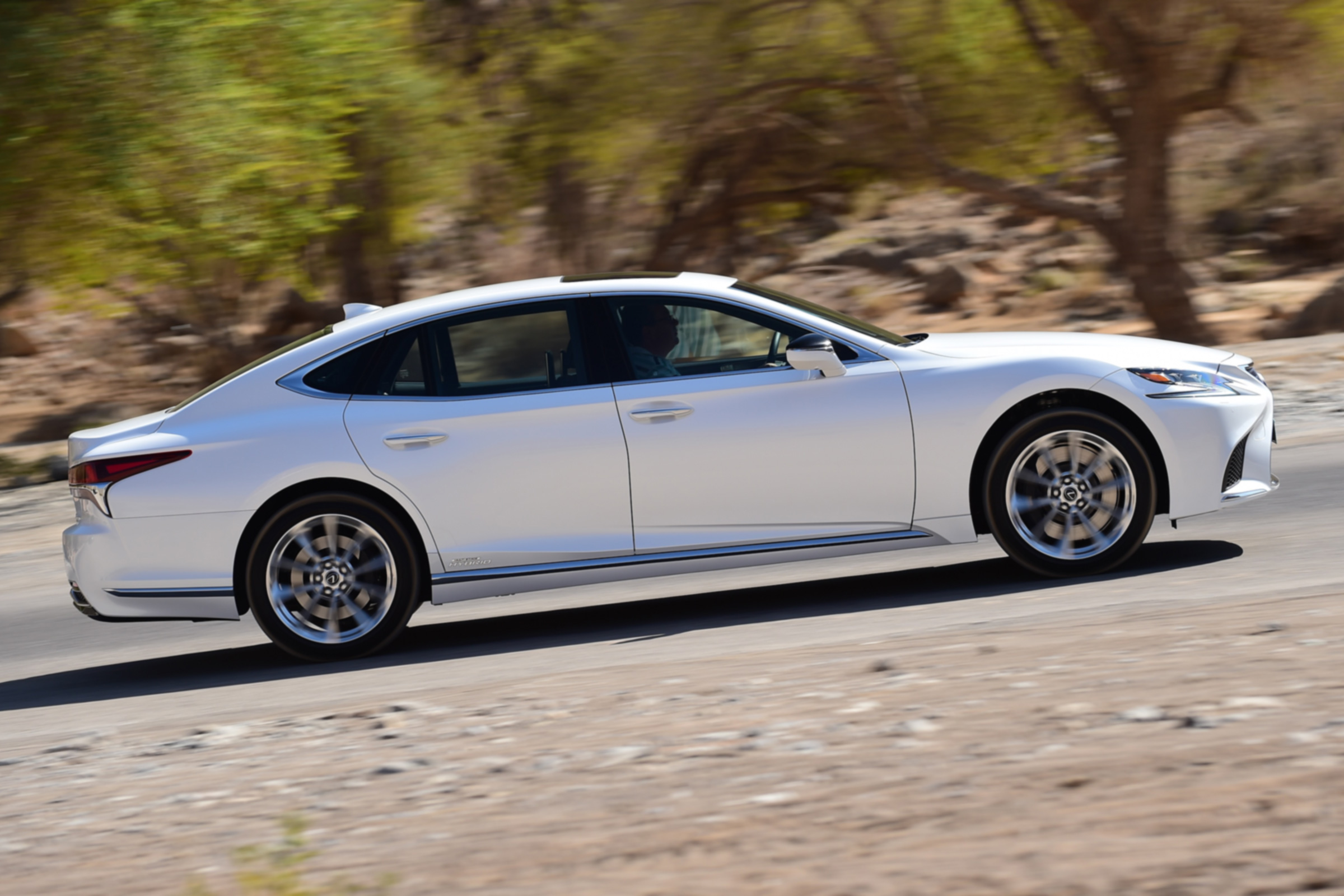 Lexus LS 500h 2018 review - side profile