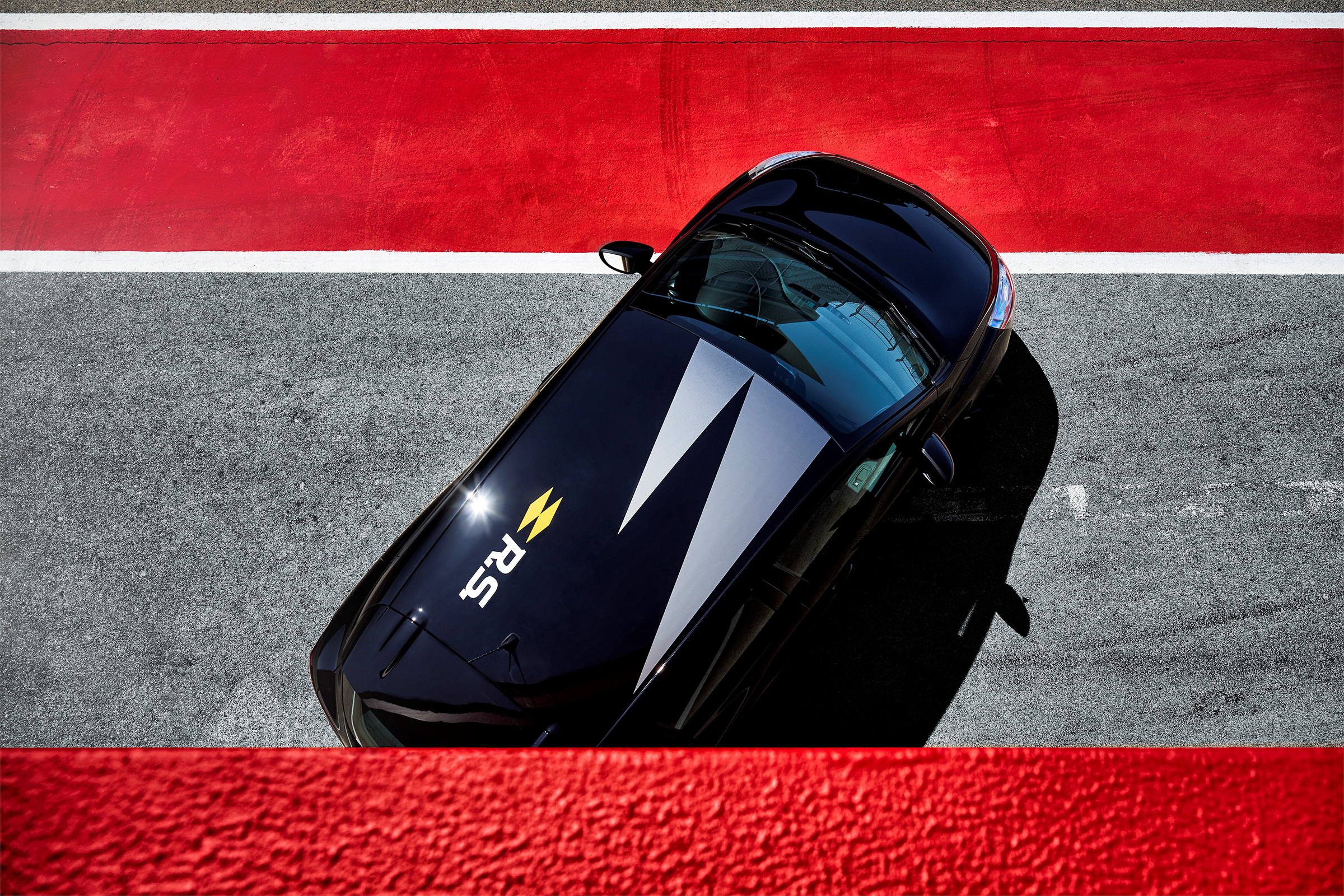 Renault Clio R.S.18 - roof
