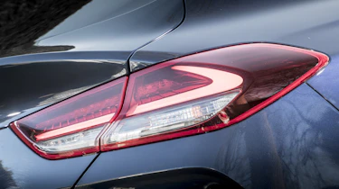 Hyundai i30 Fastback - tail-light