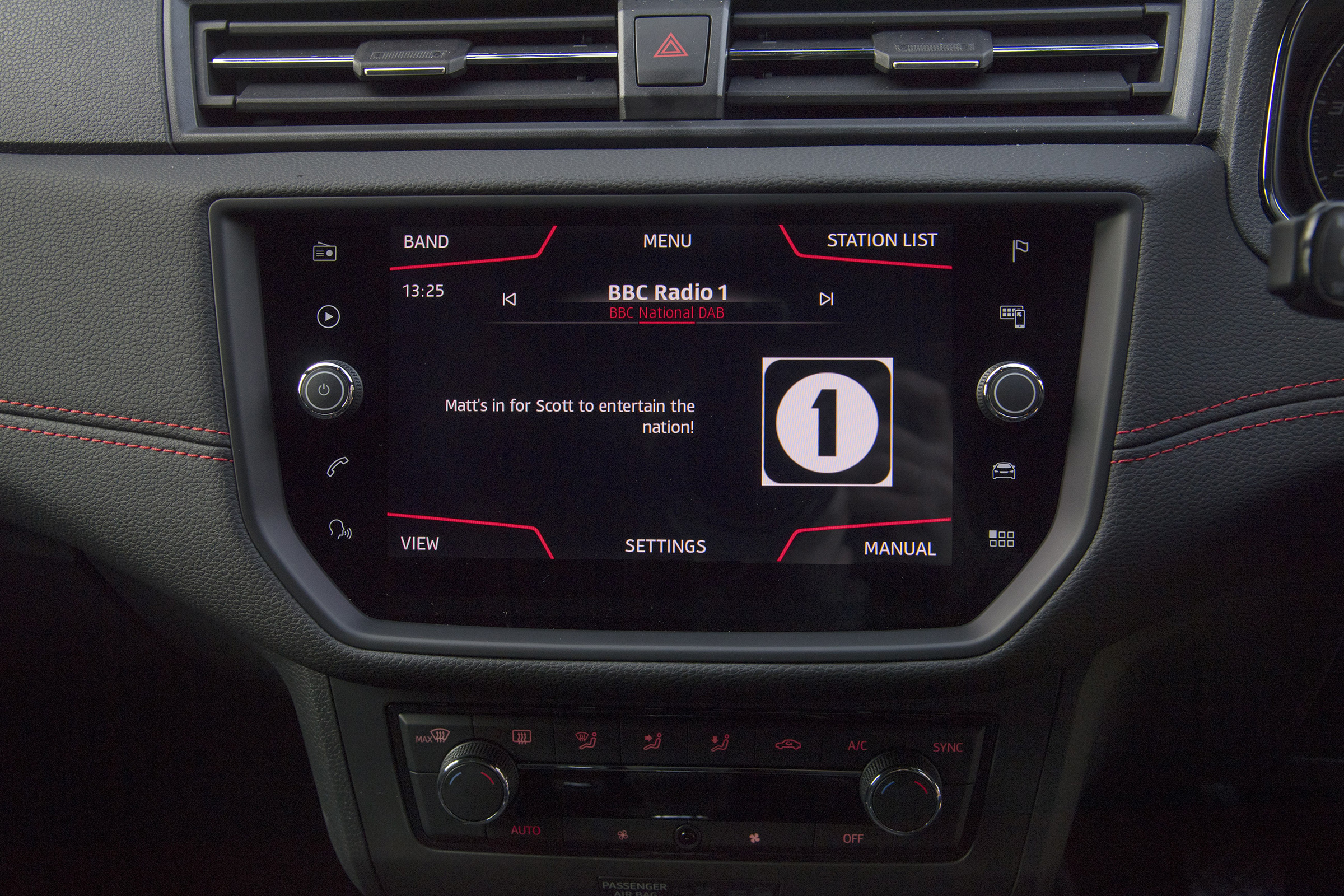 SEAT Arona FR - infotainment