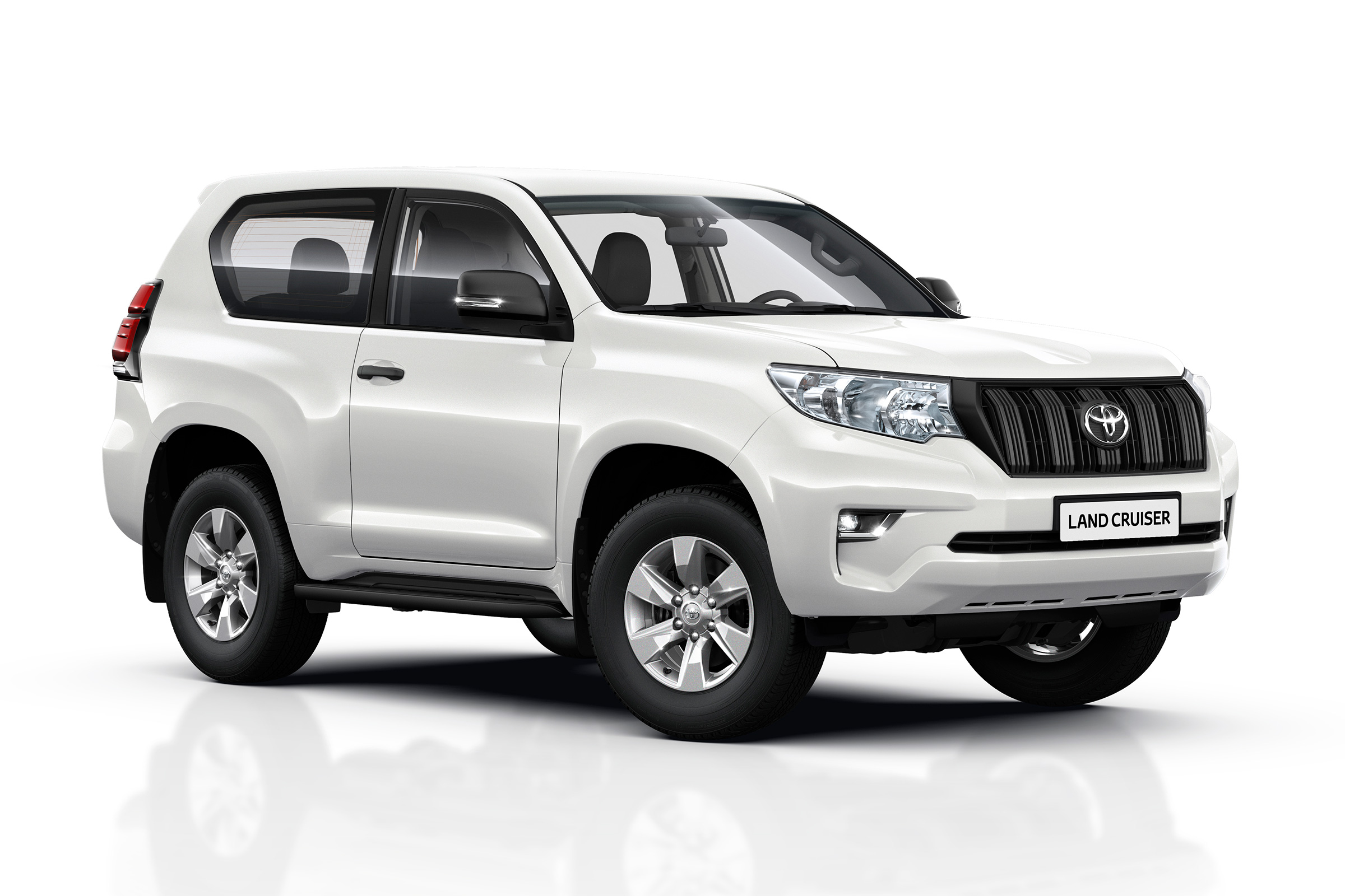 2018 Toyota Land Cruiser - front