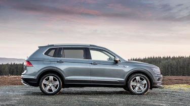 Volkswagen Tiguan Allspace - side static
