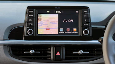Kia Picanto X-Line - sat-nav