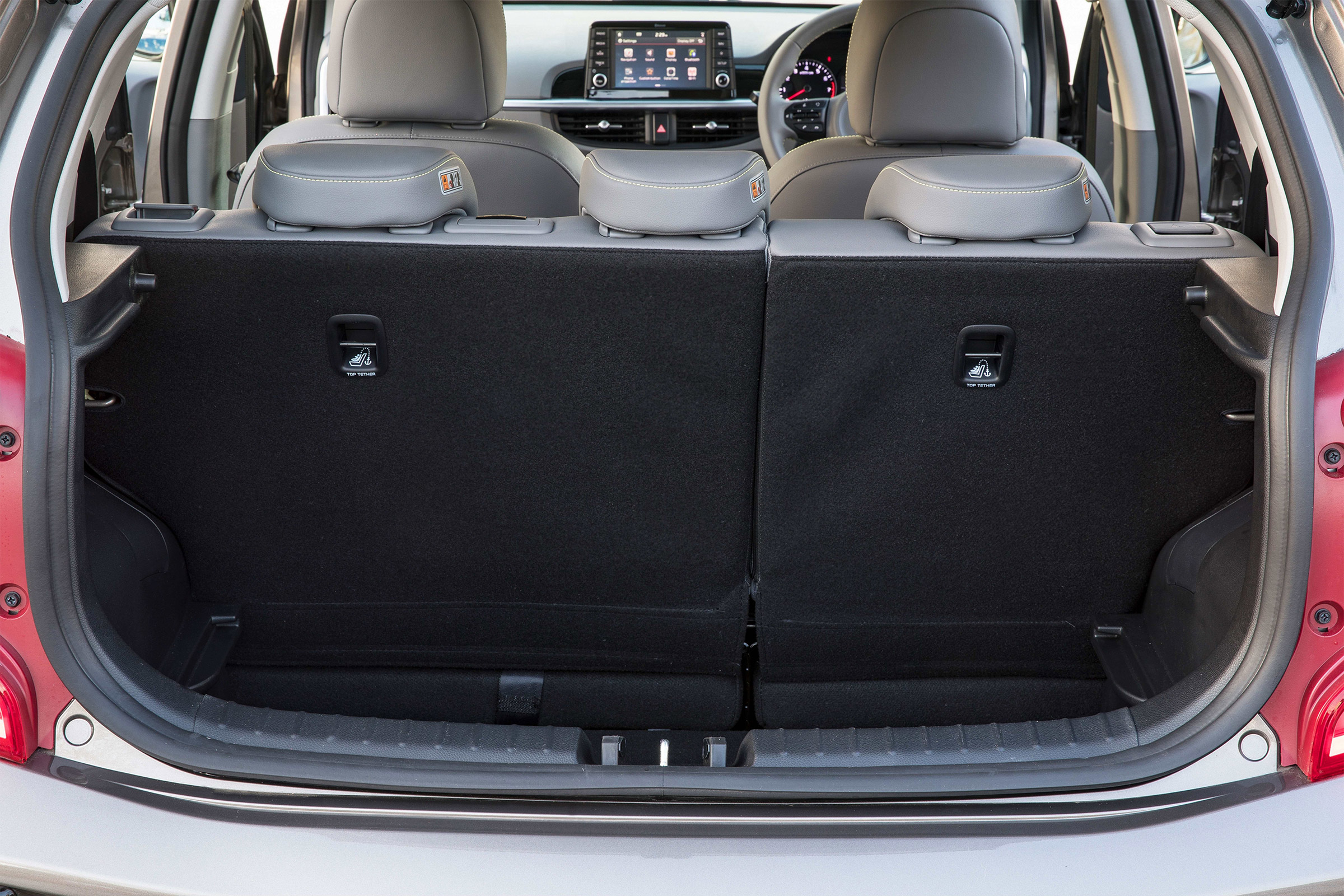 Kia Picanto X-Line - boot