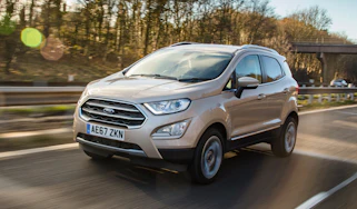 Ford EcoSport - front action