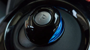 Nissan Leaf - interior detail