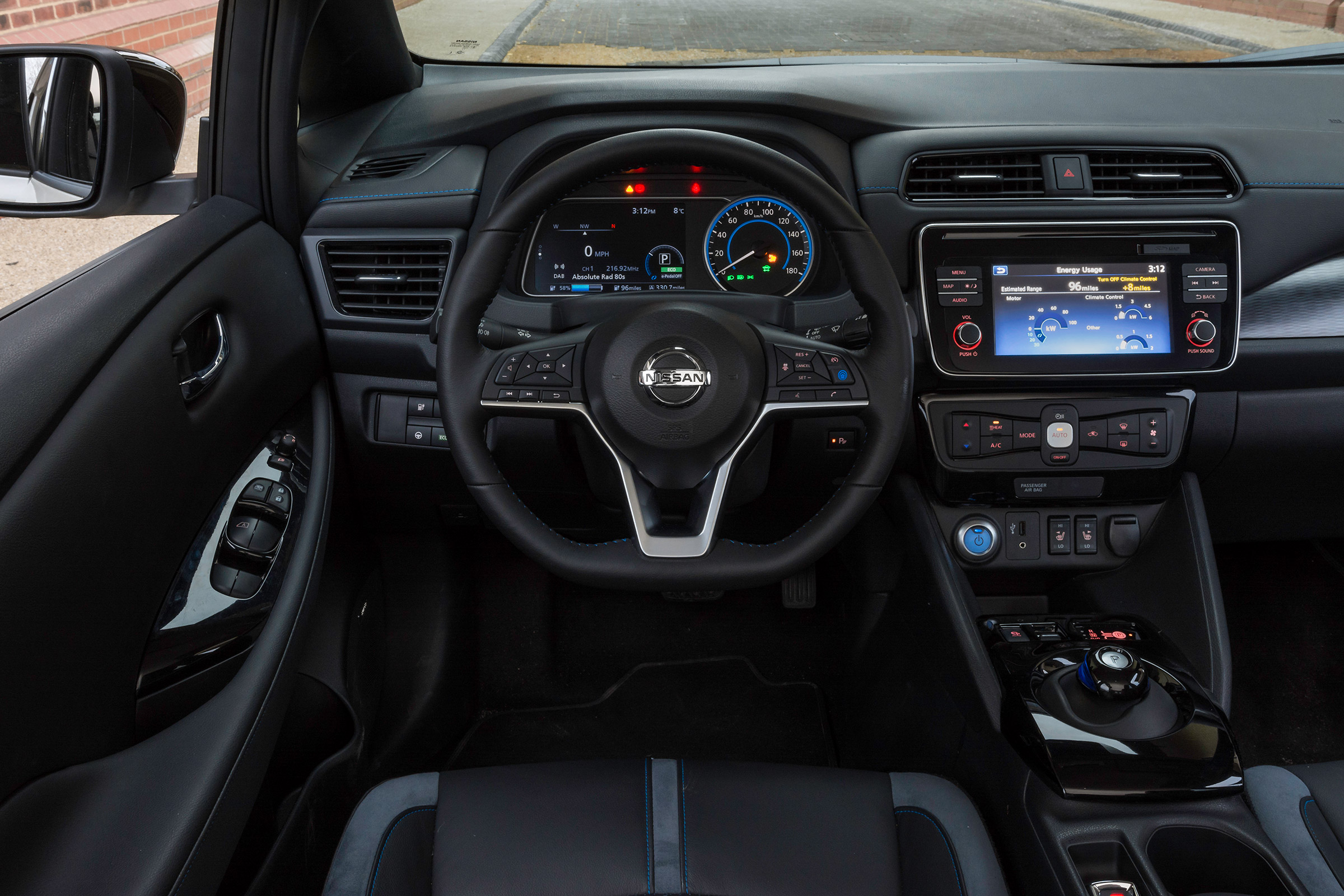 Nissan Leaf - dash