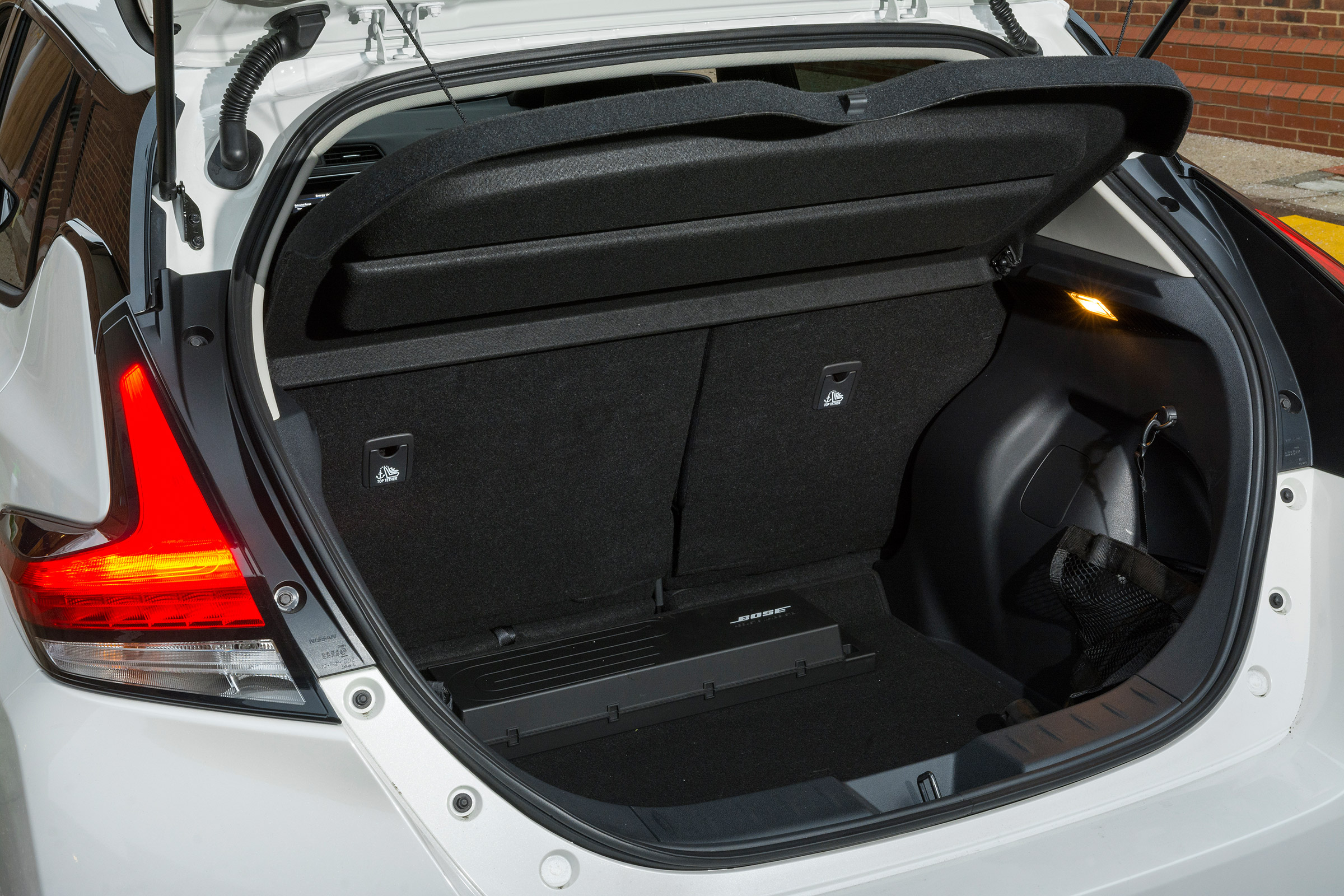 Nissan Leaf - boot
