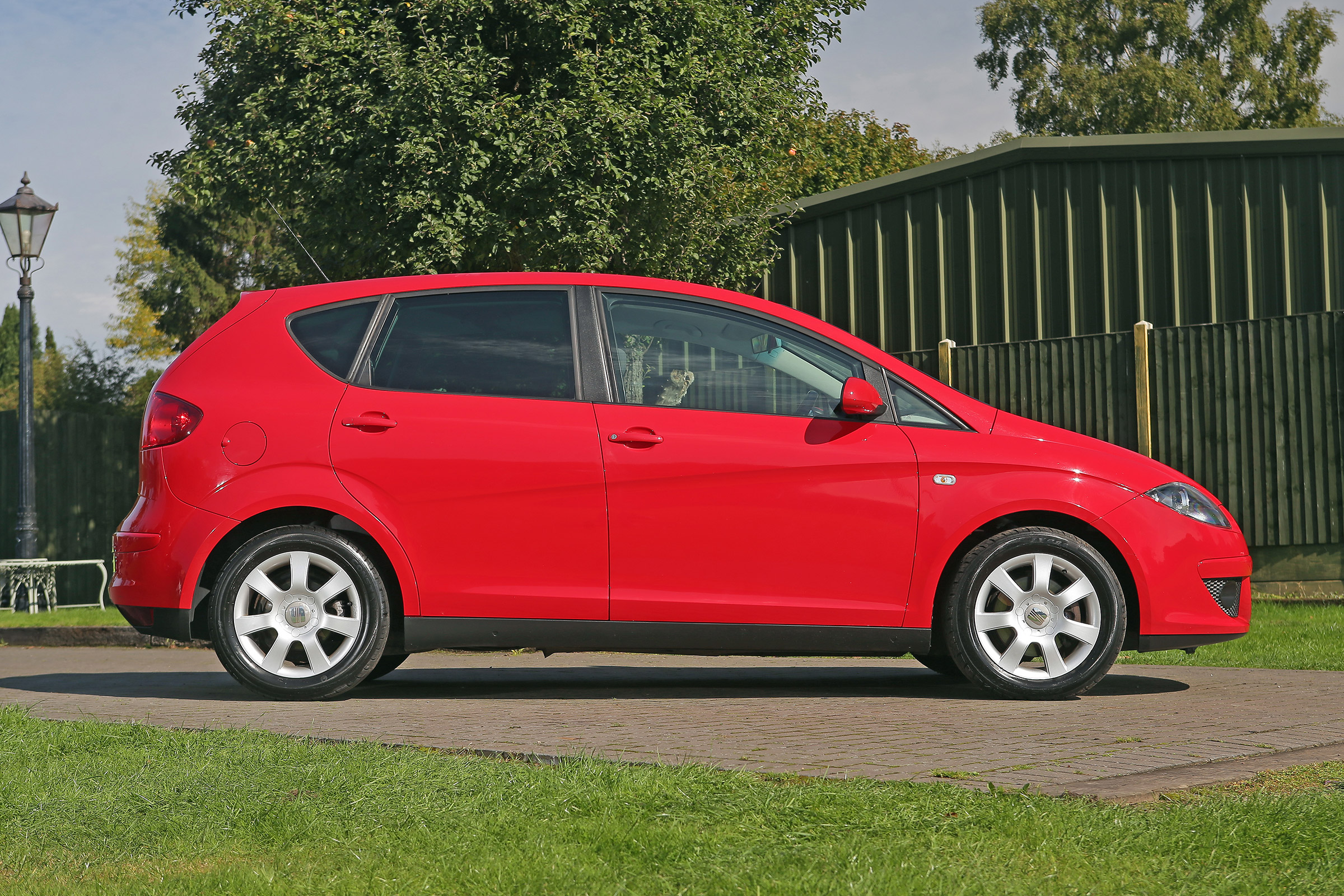 Used SEAT Altea - side