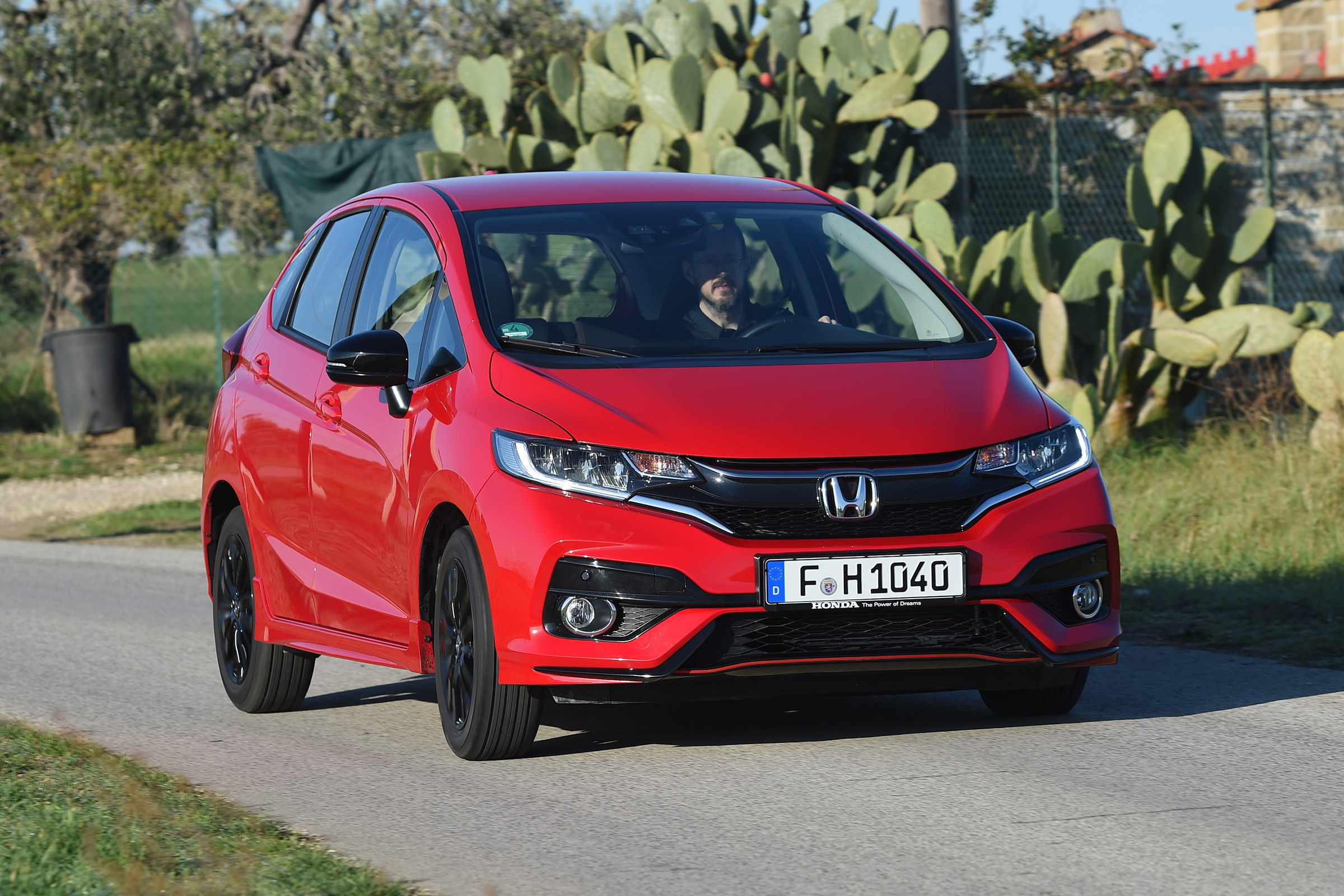 Honda Jazz - front action