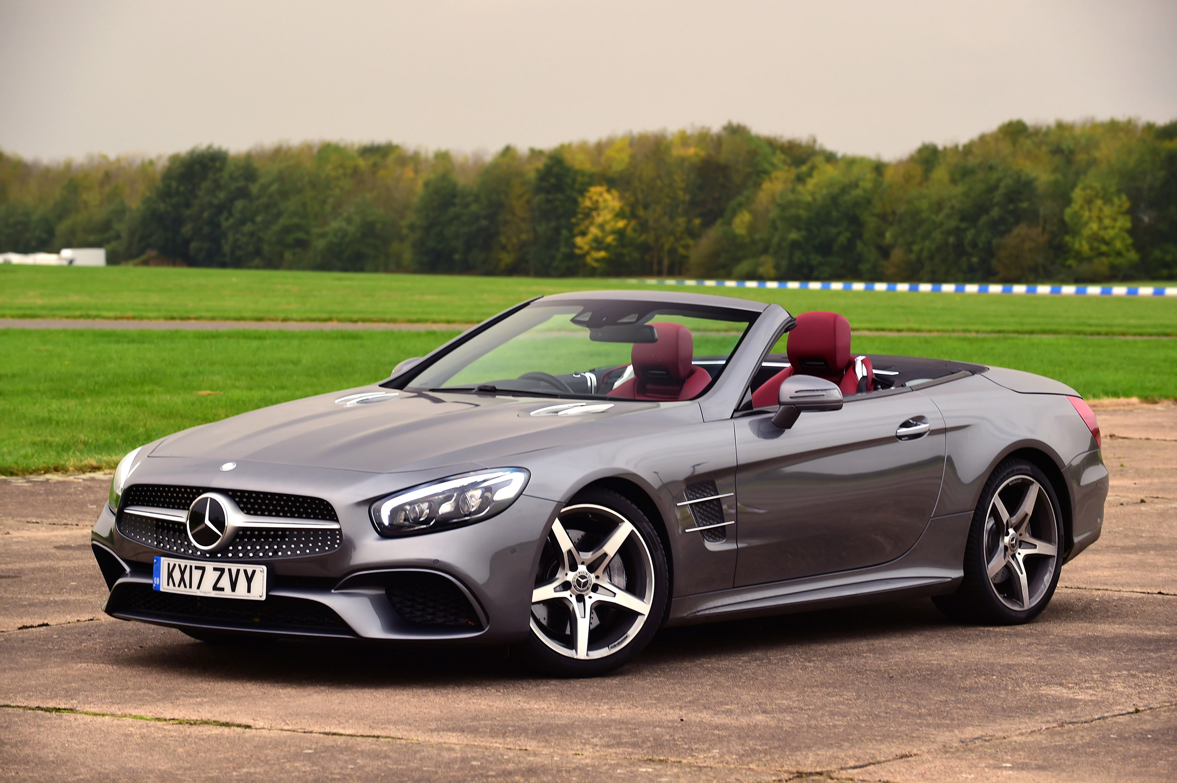 Mercedes SL 400 - front static