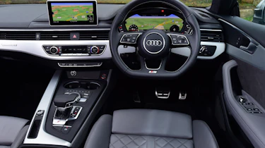 Audi S5 - dash