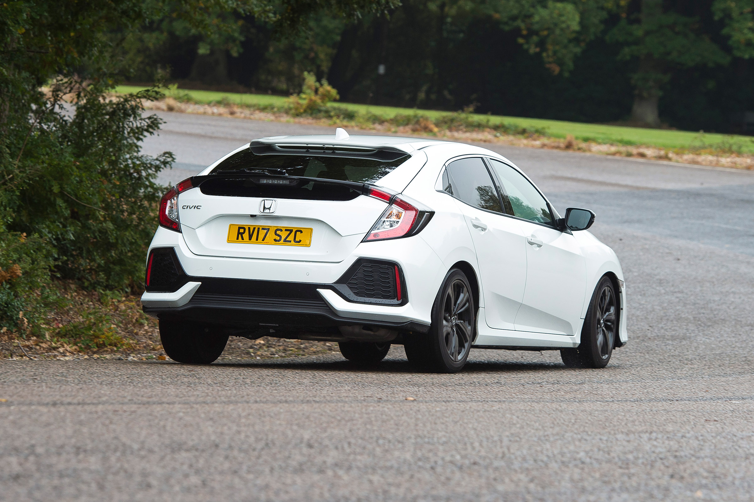 Honda Civic - rear cornering