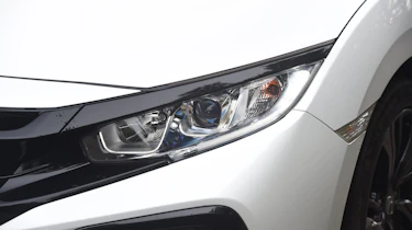 Honda Civic - front light