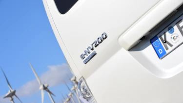 Nissan e-NV200 - rear badge