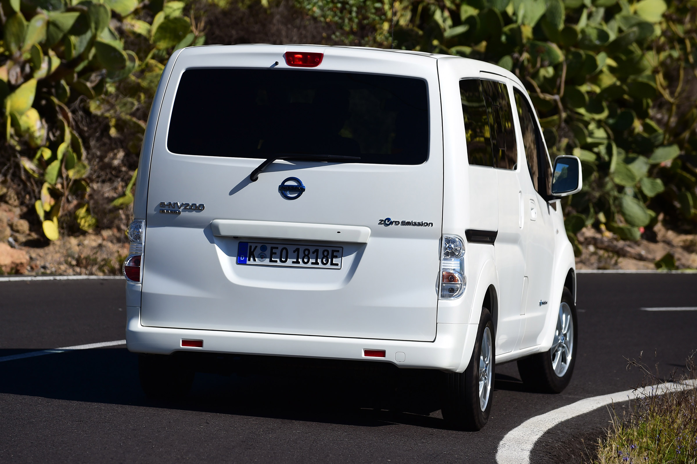 Nissan e-NV200 - rear