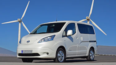 Nissan e-NV200 - front static