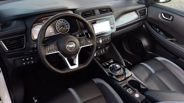 Nissan Leaf - cabin