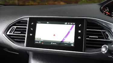 Peugeot 308 - sat-nav