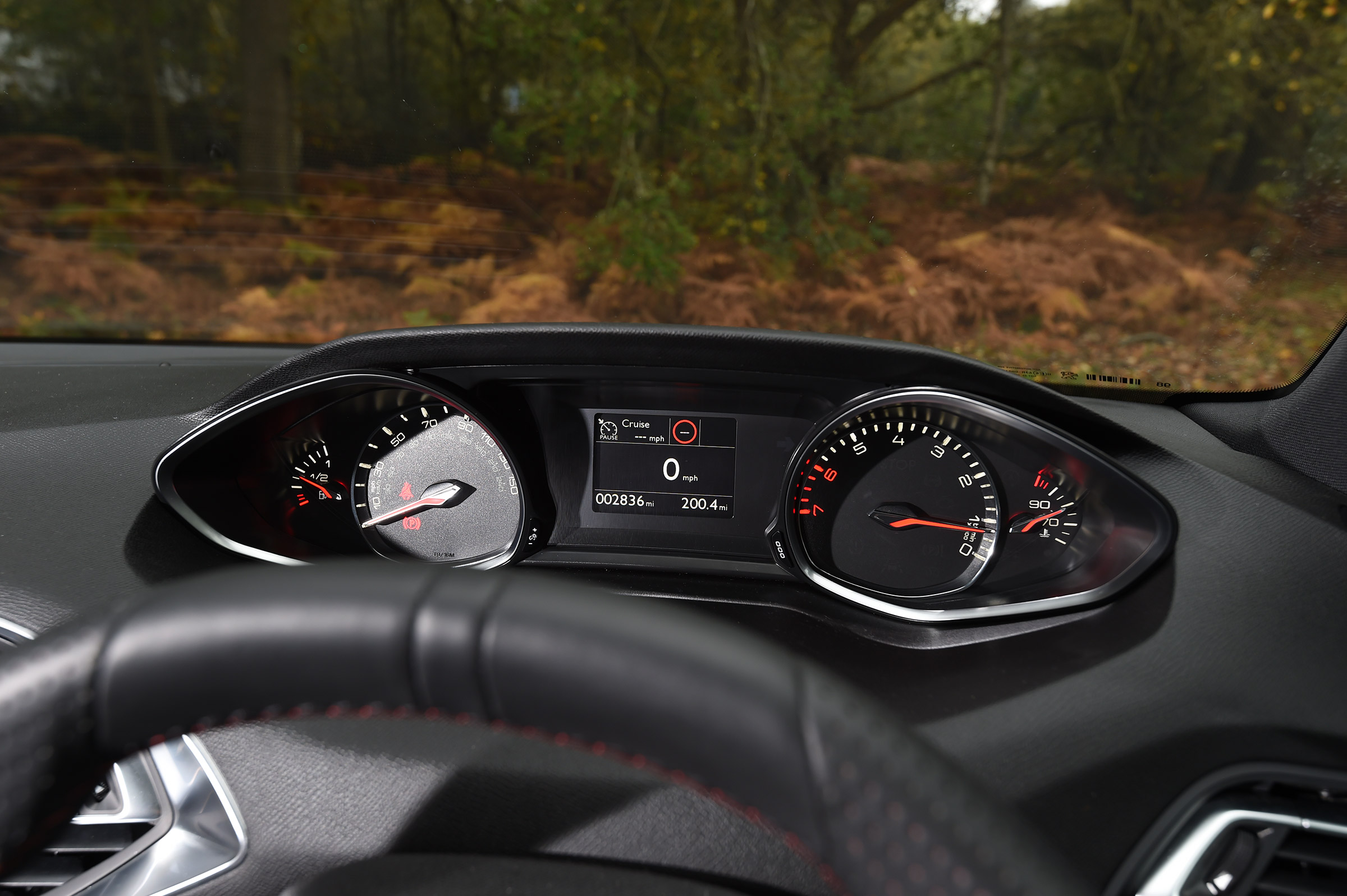 Peugeot 308 - dials