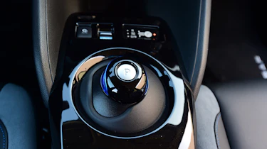Nissan Leaf - interior detail