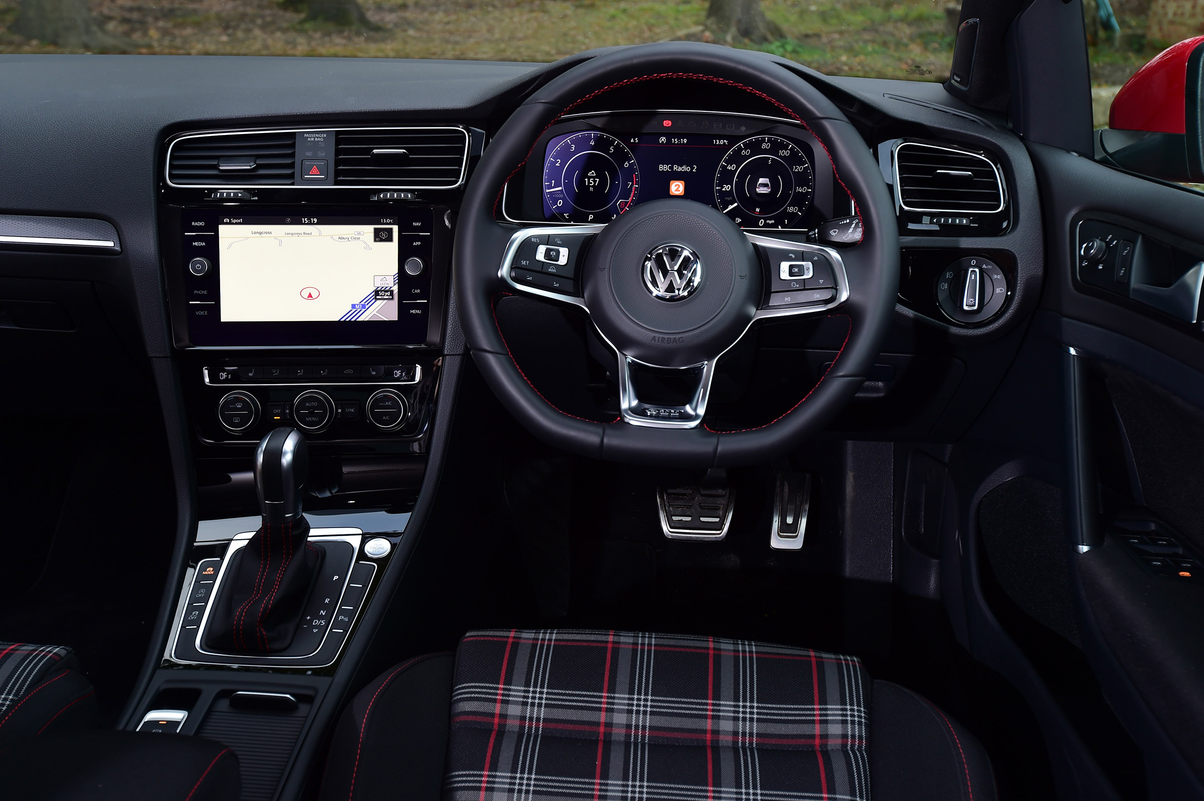 VW Golf GTI - dash