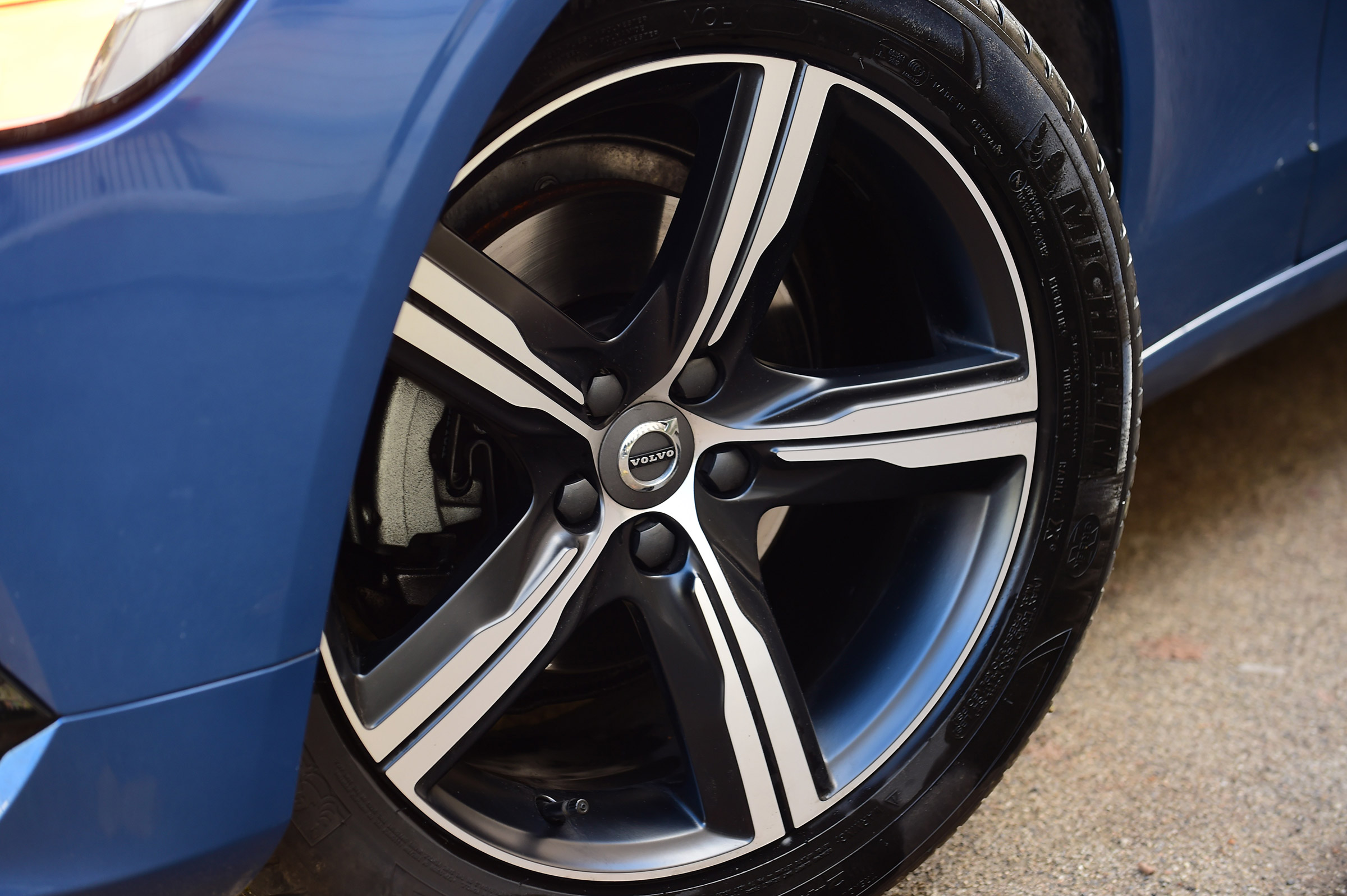Volvo S90 long -term - second report wheel