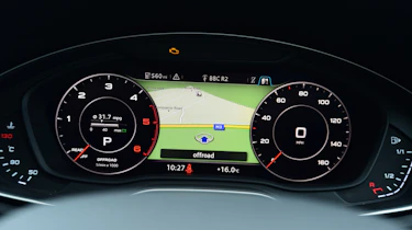 Audi Virtual Cockpit - half map
