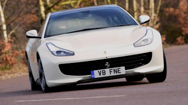 Ferrari GTC4 Lusso T - front cornering