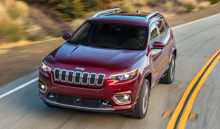 Jeep Cherokee - front