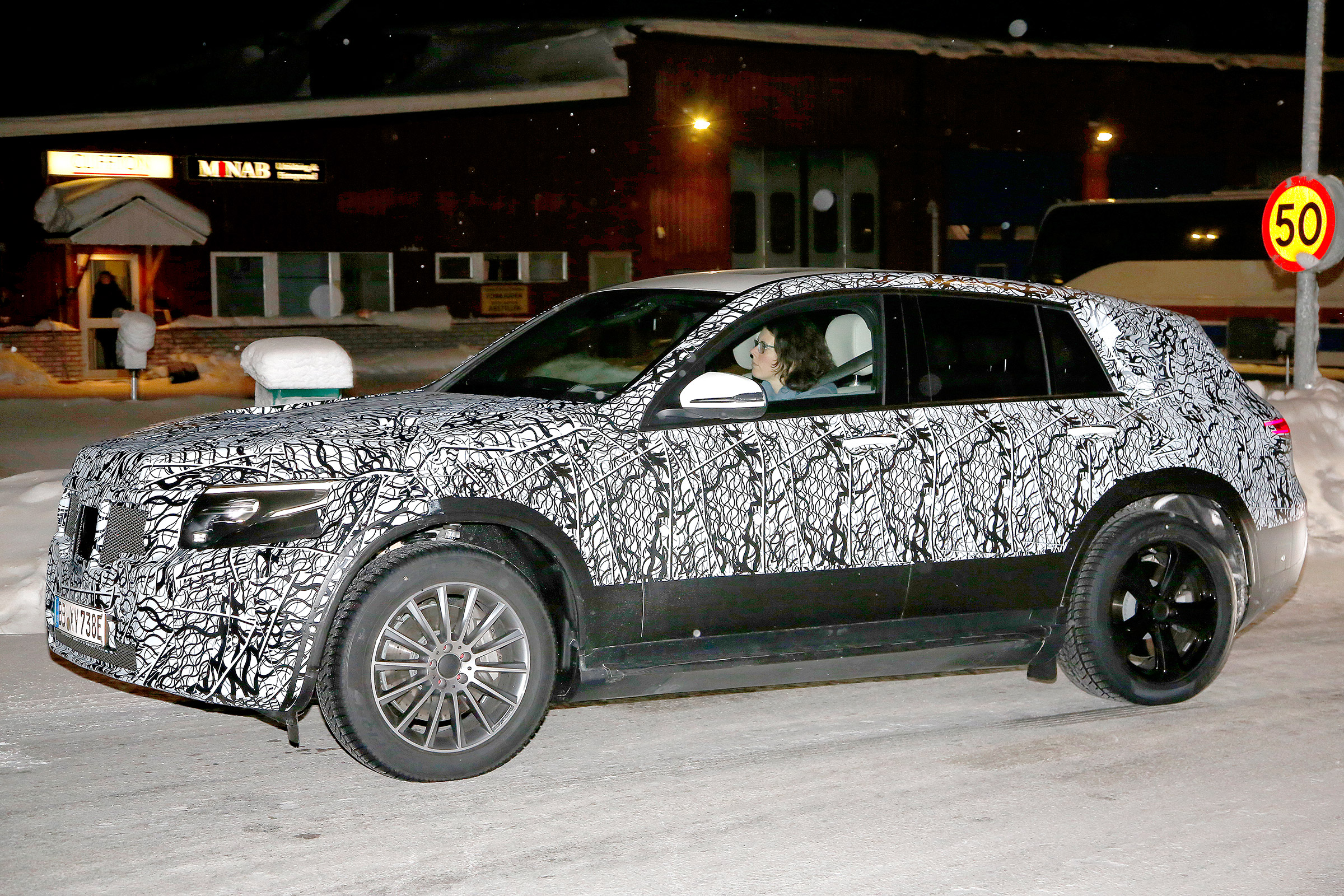 Mercedes EQ C spied side front