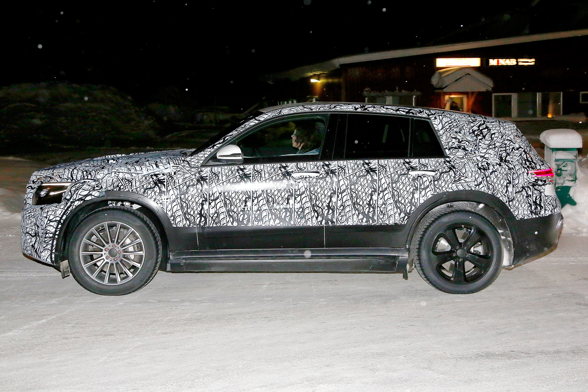 Mercedes EQ C spied side