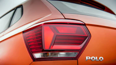 Volkswagen Polo 1.0 MPI - rear light