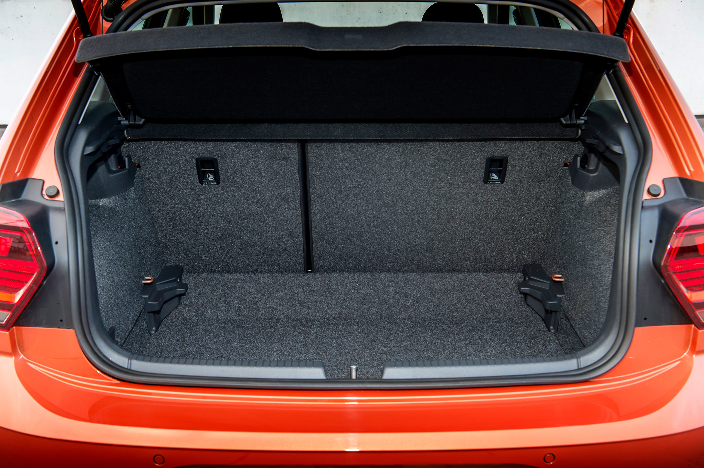 Volkswagen Polo 1.0 MPI - boot