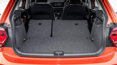Volkswagen Polo 1.0 MPI - boot all seats down