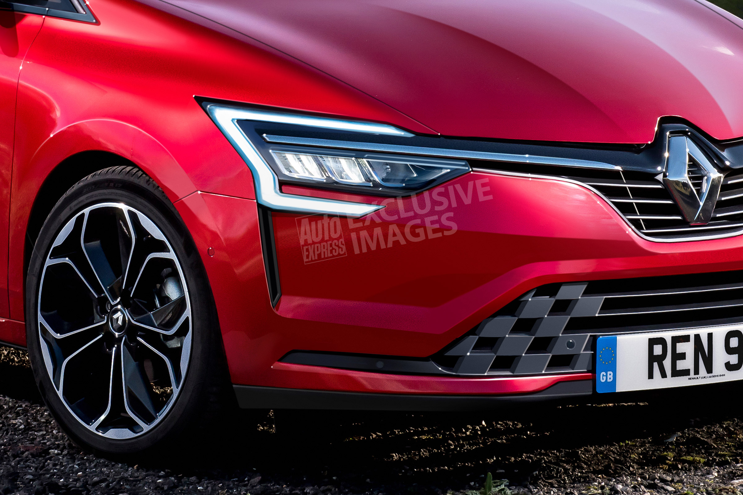 2019 Renault Clio - front detail (watermarked)