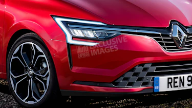 2019 Renault Clio - front detail (watermarked)