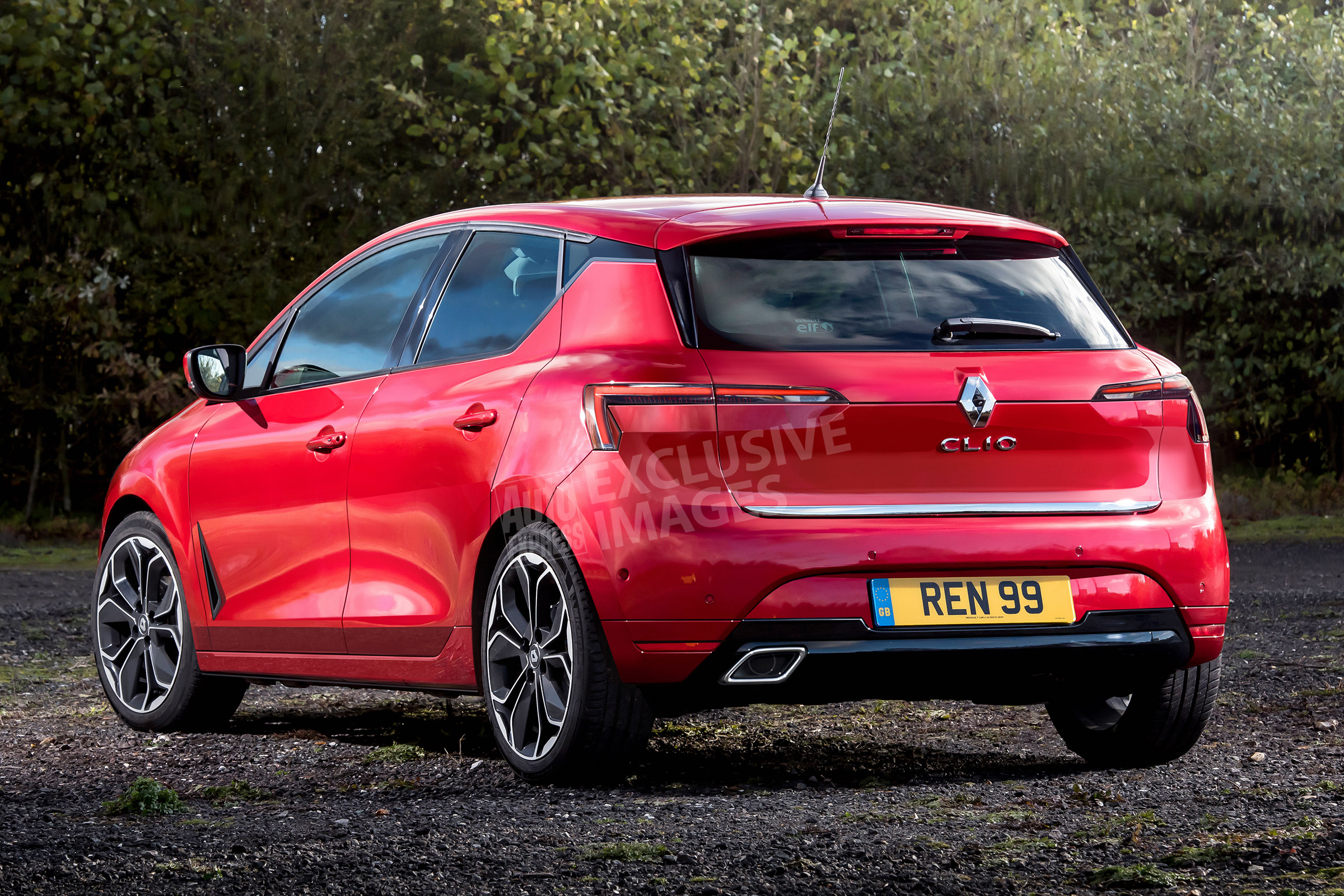 2019 Renault Clio - rear (watermarked)