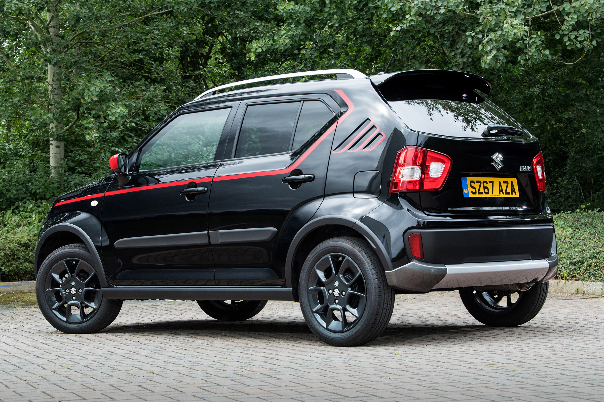 Suzuki Ignis Adventure